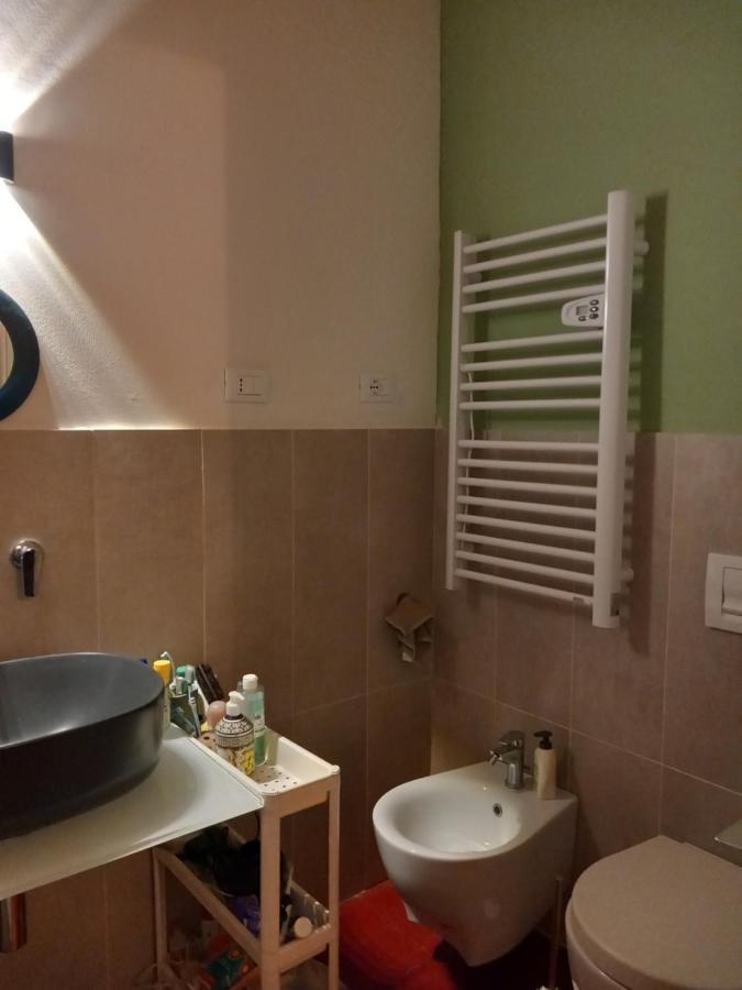 Lotte'S Guesthouse Ливорно Экстерьер фото